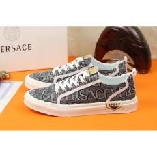 Versace Low Shoes